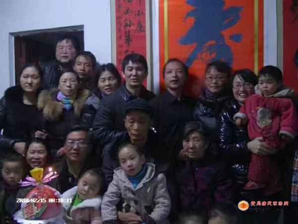 tang_7f13326047cb3ea075_01.jpg