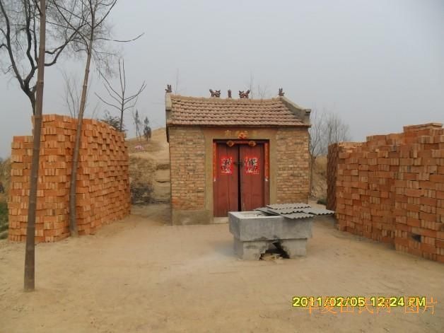 tian_2883_7e068889d117204671cb.jpg
