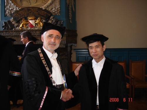 tian_3916_cfdc7b27f99c4cbf65a1.jpg