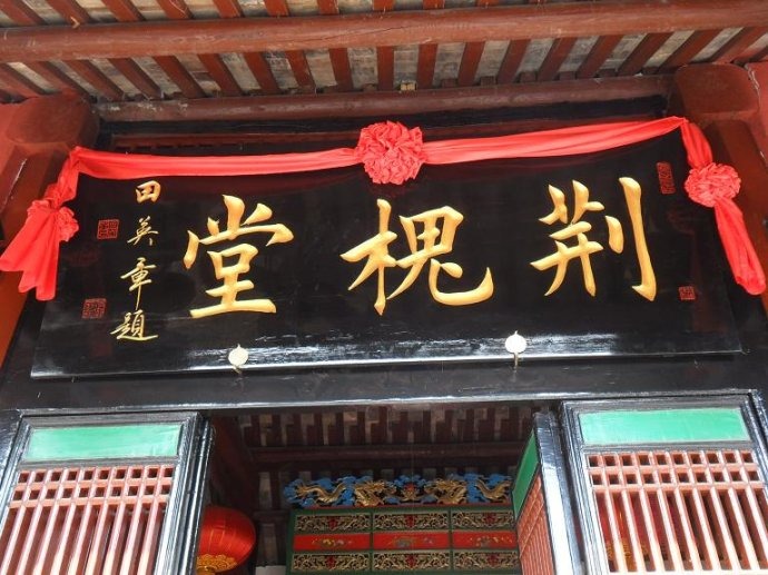 tian_6004_ea863170df26d34c1452.jpg