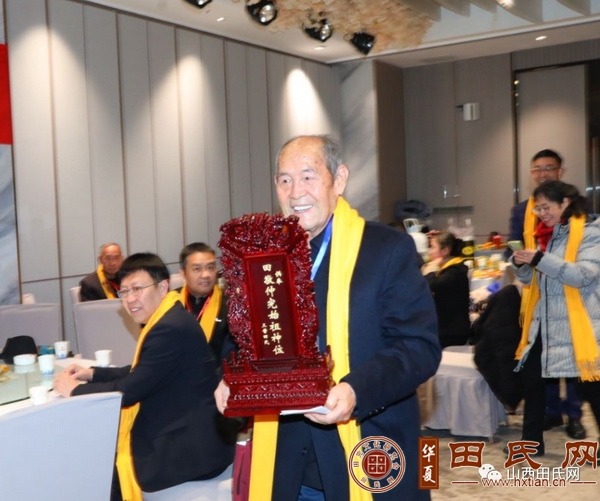 tian_8570_7ad41dc44c8ad403835f.jpg