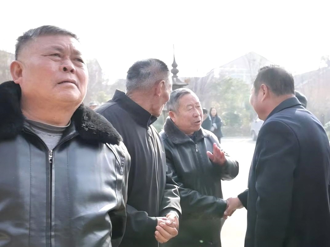 wang_d16facd483c33b70ed_04.jpg