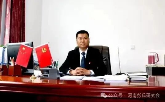 worldpeng_33124535c44666cbaf_00.jpg