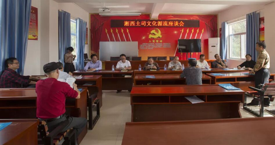 worldpeng_887807be094249bb94_02.jpg