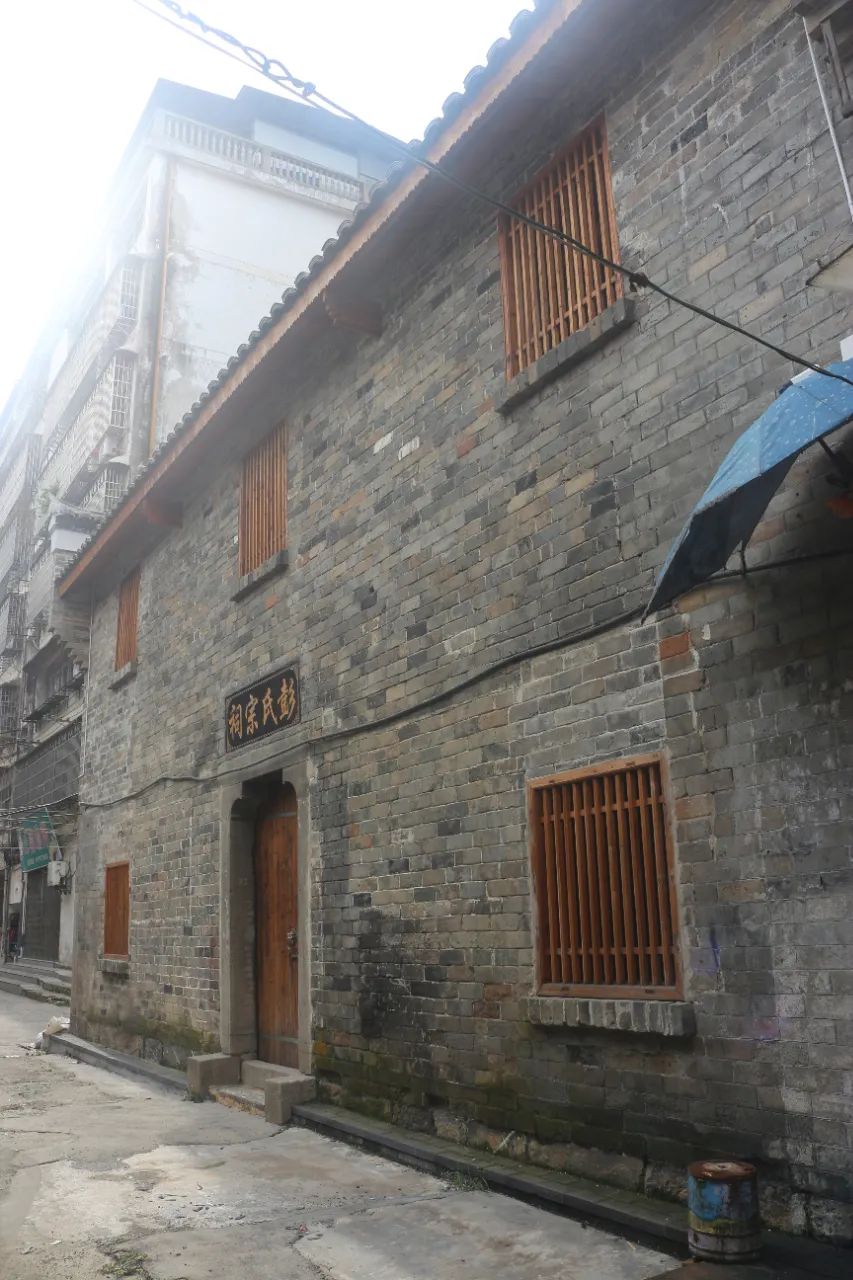 worldpeng_9822ff32efd0fda659_01.jpg