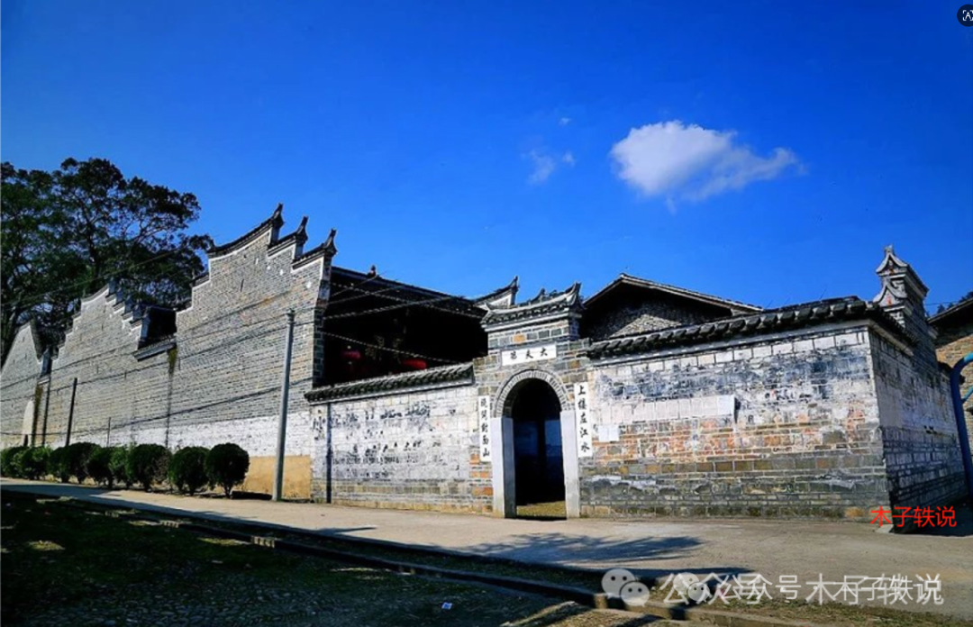 worldpeng_c08113b93a8cf5b42f_04.png