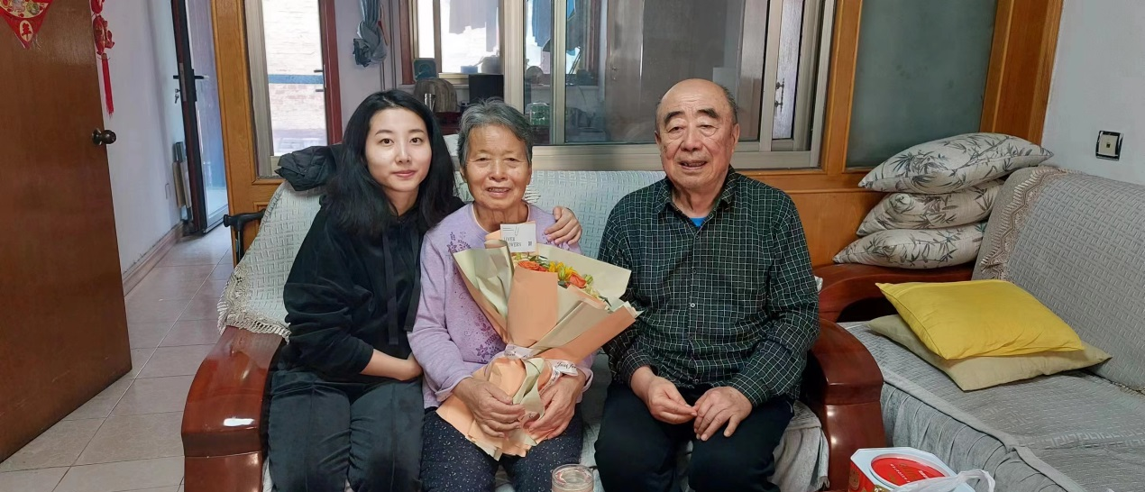 外孙女春节前来聊城.png