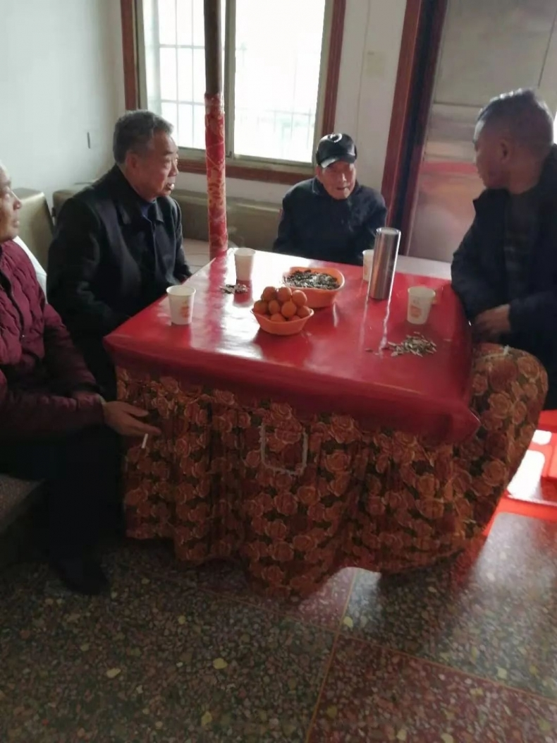 中共湖南省徐氏文化发展中心党支部委员会  徐氏宗亲联谊会  高龄老人走访慰问活动.png