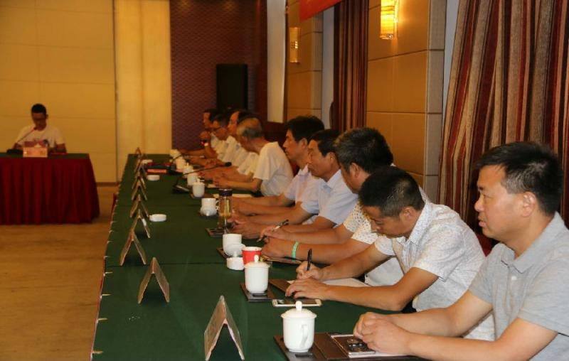 在安徽岳西徐氏联谊会2018年高考优秀  学子表彰会暨年度例会上的讲话.png