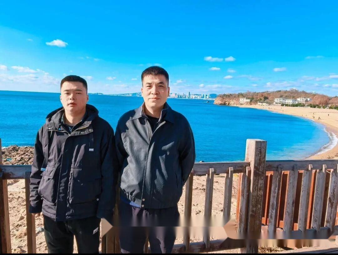 天下徐氏一家亲  大连联谊暧人心.png
