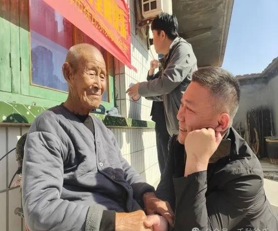 河北黄骅徐氏宗亲联谊会2024年“爱在重阳”慰问活动.png