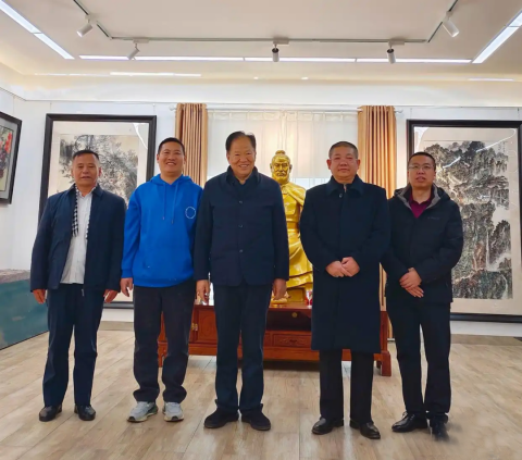 中国张氏“箭祖挥公”雕像落户京西古道九龙山（宗亲纪事）.png