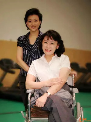 张海迪的写意人生（人物资料）.jpg
