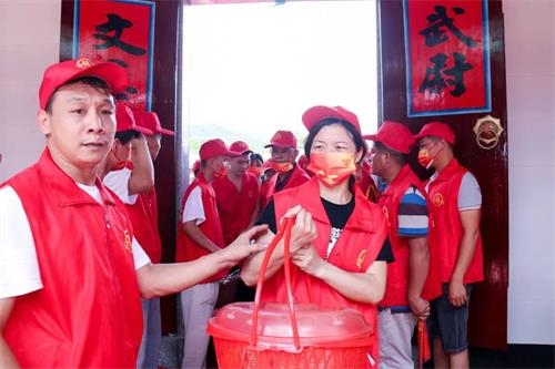 清河世泽 金鉴家声 海丰县黄羌镇上头洋村举办张氏祖祠重光庆典（宗亲纪事）.jpg