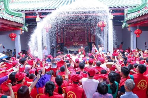 清河世泽 金鉴家声 海丰县黄羌镇上头洋村举办张氏祖祠重光庆典（宗亲纪事）.jpg