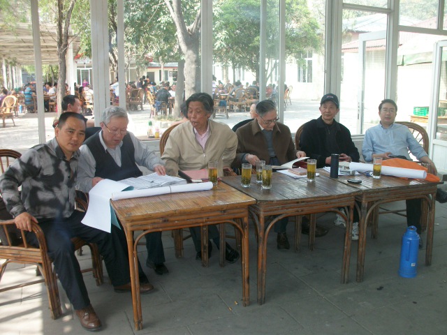 仁德公世系寻查组与各入川支族宗亲合影集.jpg