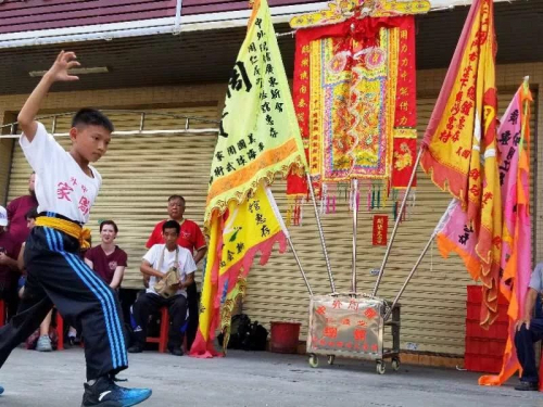 寻根问祖！周家拳发源地来了群“洋弟子”！现场武术交流好精彩……（寻根线索）.jpg