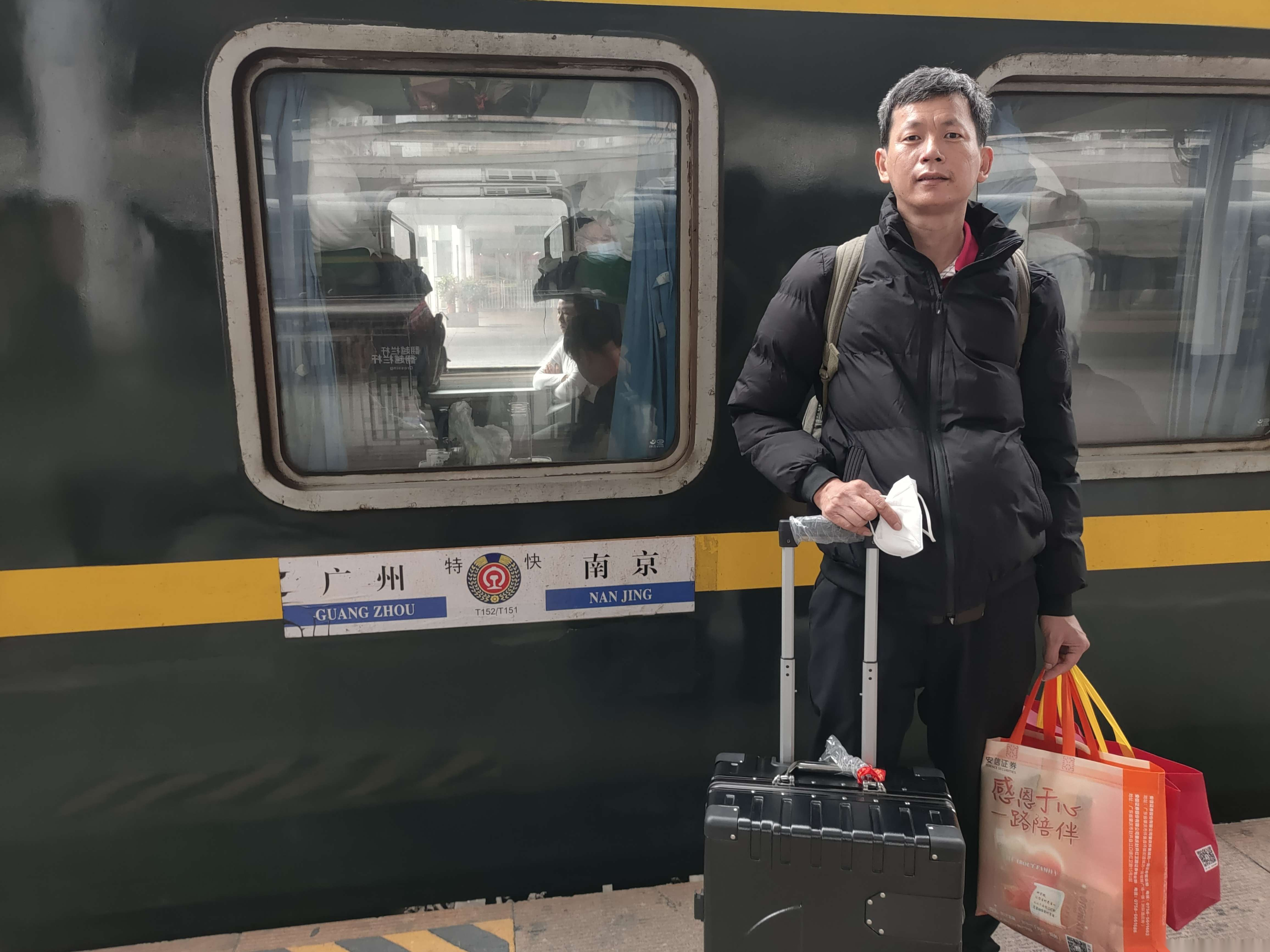 周氏亲兄弟同走友谊路（文化辑录）.png