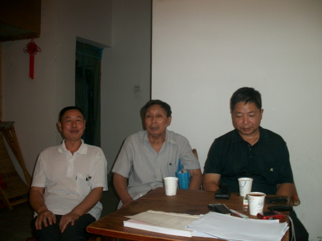 仁德公世系寻查组与各入川支族宗亲合影集.jpg