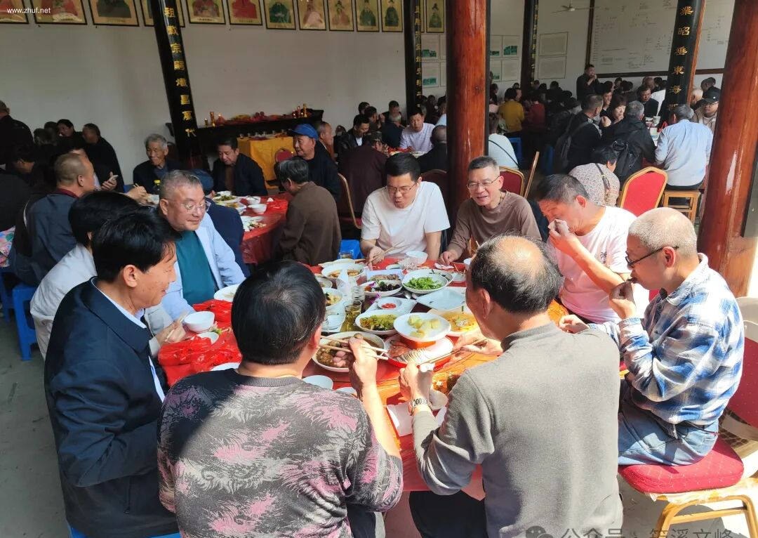 zhuf_7dcc120aff2d233d88298227.jpg