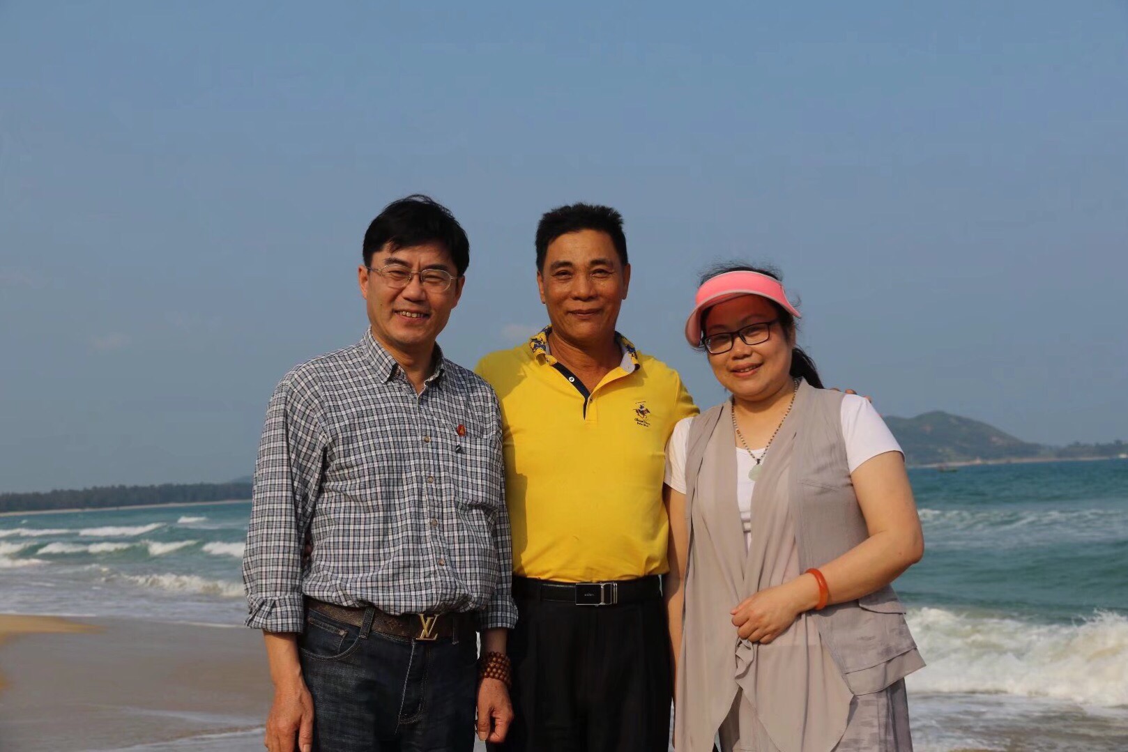 海南省朱熹研究会与上海朱子文化促进会联谊活动在海南万宁成功举行！（宗亲纪事）.jpg