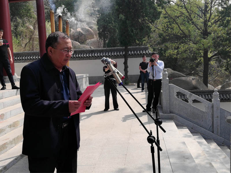 全国朱氏族人代表在世界朱氏族人发祥地邹城峄山举办祭祀活动 ...（祭祖纪事）.jpg