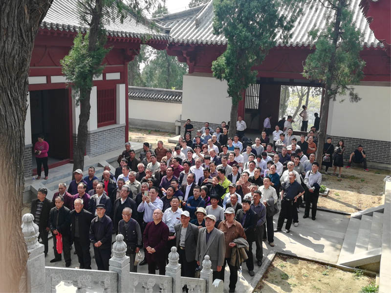 全国朱氏族人代表在世界朱氏族人发祥地邹城峄山举办祭祀活动 ...（祭祖纪事）.jpg