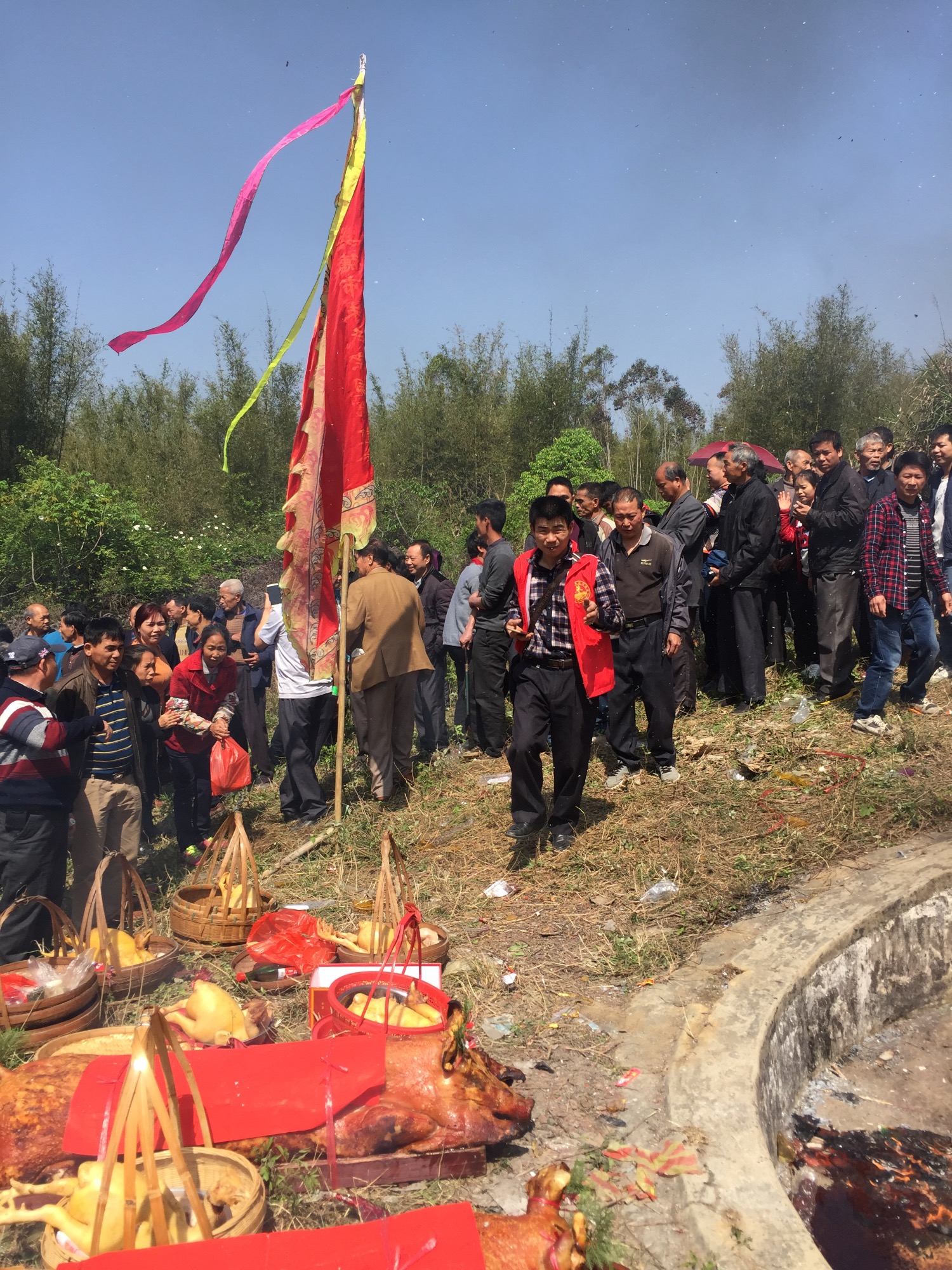 广东千公后裔祭祖（祭祖纪事）.jpg