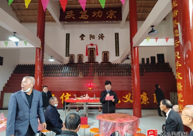 zuo_0913f0b377b2516d9ddd35.jpg