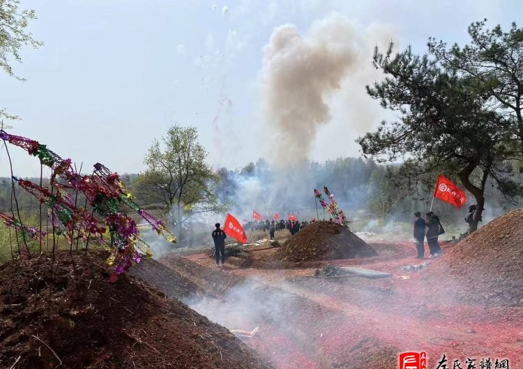 zuo_0dc5e44e8c774cce48d9a9.jpg