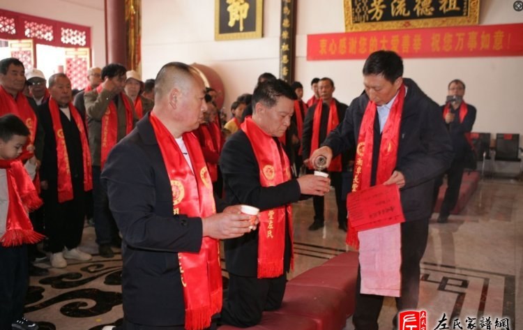 zuo_13eadf6aa262a442d902fa.jpg