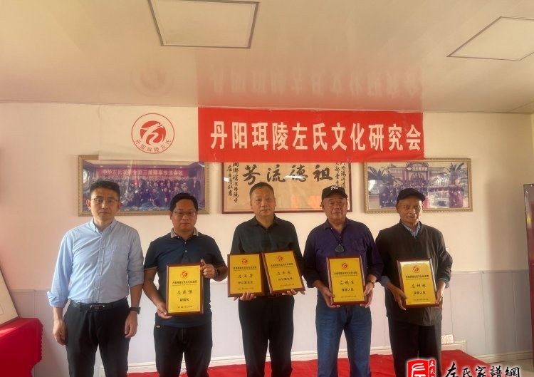 zuo_20dce61ff79b2580294f22.jpg