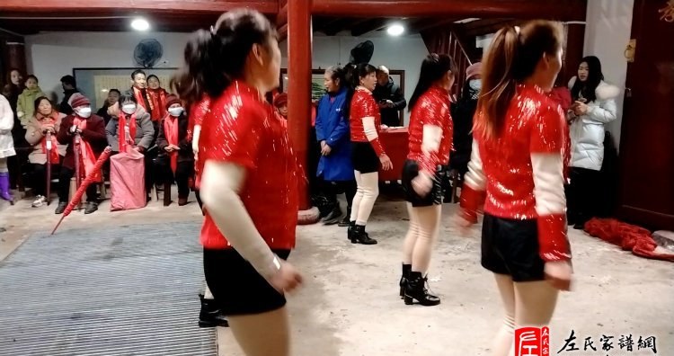 zuo_21d2b6d0b0136c69af7de1.jpg