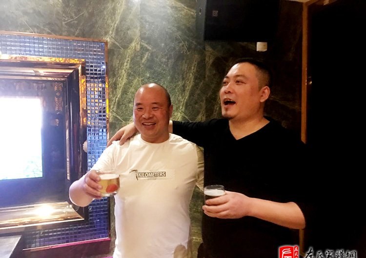 zuo_358ea79d18787ea6a5c456.jpg