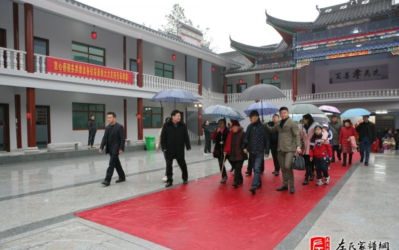 zuo_370ec38b1ea0f7d75711f4.jpg