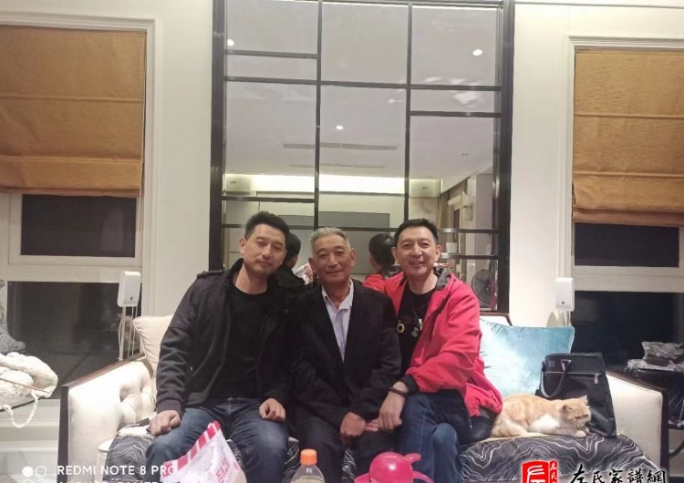 zuo_3c3a9be0344b85f35e2424.jpg