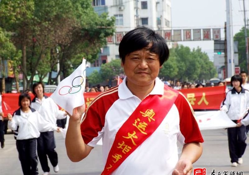 zuo_42e4af310769d650d1708e.jpg