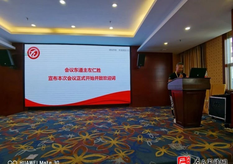 zuo_4612a9d0c63c2f7fbd17cf.jpg