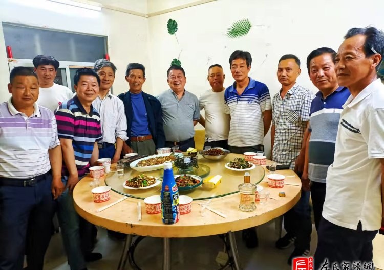 zuo_48a13c549bc1712c46200d.jpg