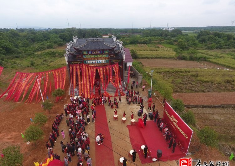 zuo_49e84e4f361708578440ee.jpg