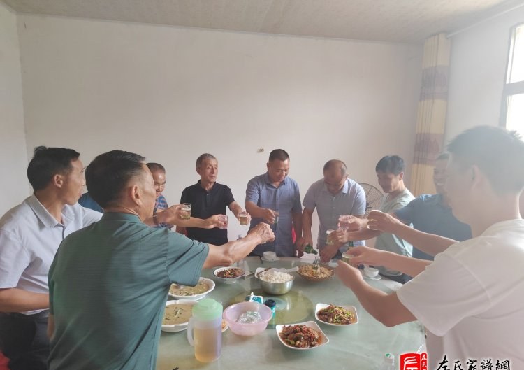 zuo_541b672bf908ff2baaabe3.jpg