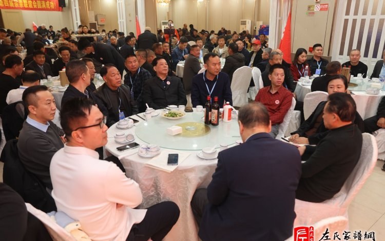 zuo_58616e98fd7aa33ad24e26.jpg