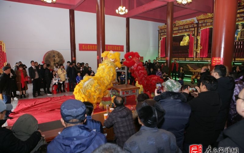 zuo_5b2830bd52590bdd190d3b.jpg