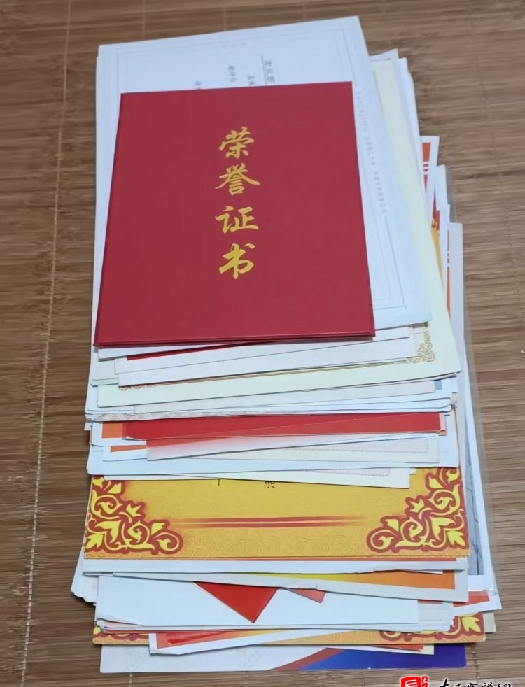 zuo_5b374a082db2ed3fa9e724.jpg