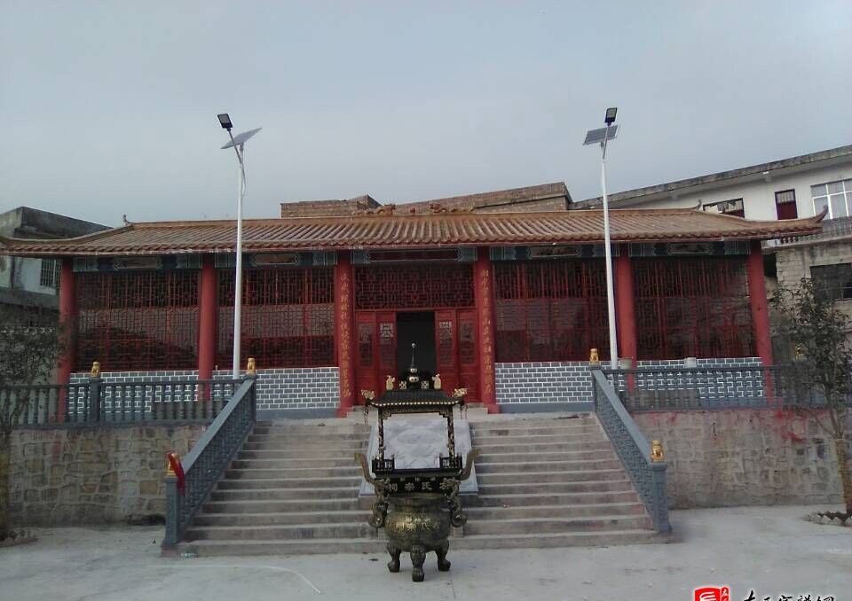 zuo_6c9d3e095e4bd138896343.jpg
