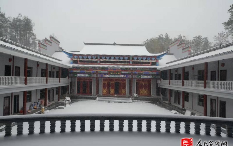 zuo_76d033896eabac43fbf4db.jpg