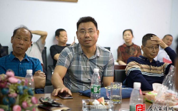 zuo_a01a4ef5d7c92cde5c67c3.jpg