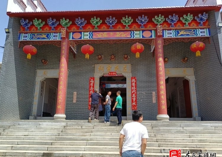 zuo_a6c8547a1c0f7c5600d25e.jpg