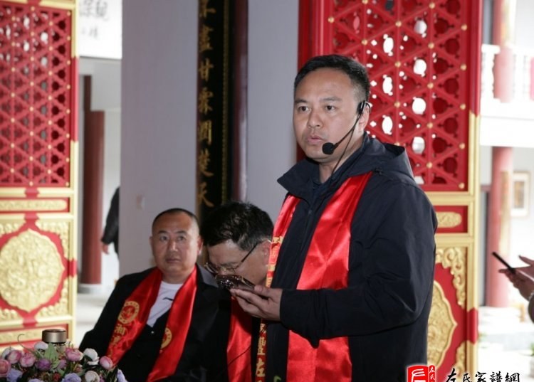 zuo_a768013ec7d229b50c2afd.jpg