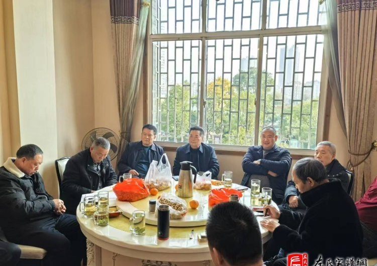 zuo_af8fa51245e3c0e4ee5558.jpg